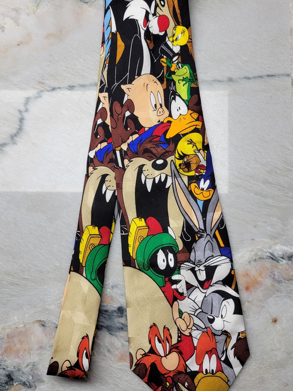 Vintage 1996 Looney Tunes Mania 100% Silk Necktie - WB Cartoon Characters